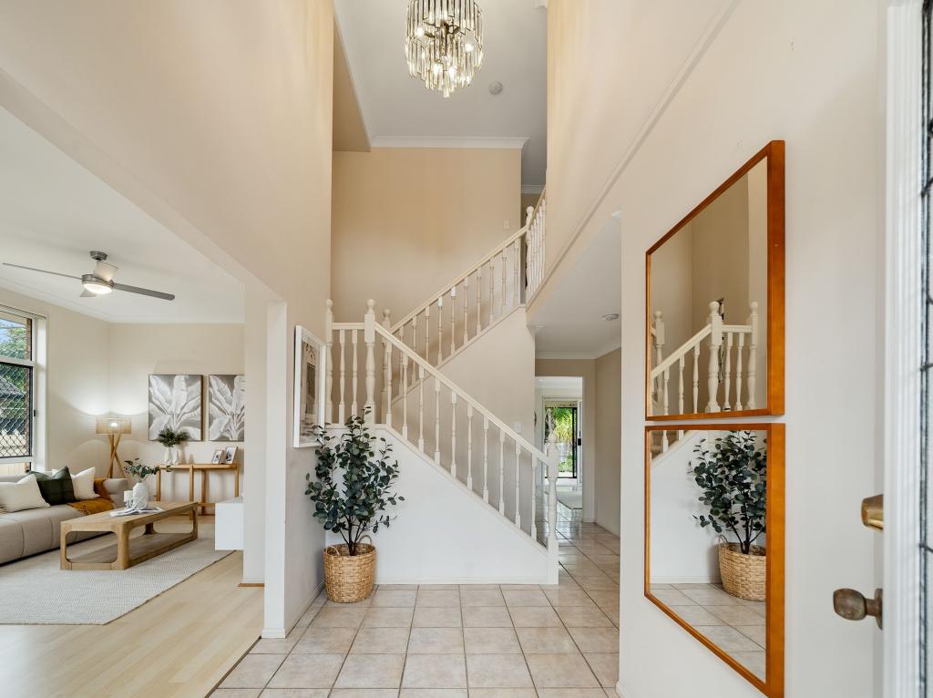 17 Castle Hill Dr, Murrumba Downs, QLD 4503