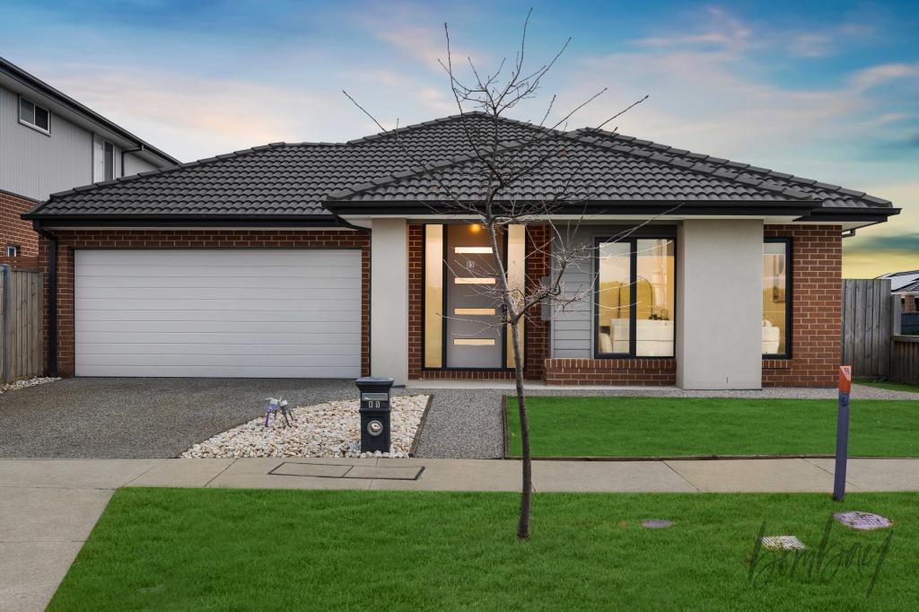 85 LEADBEATER CCT, BEVERIDGE, VIC 3753
