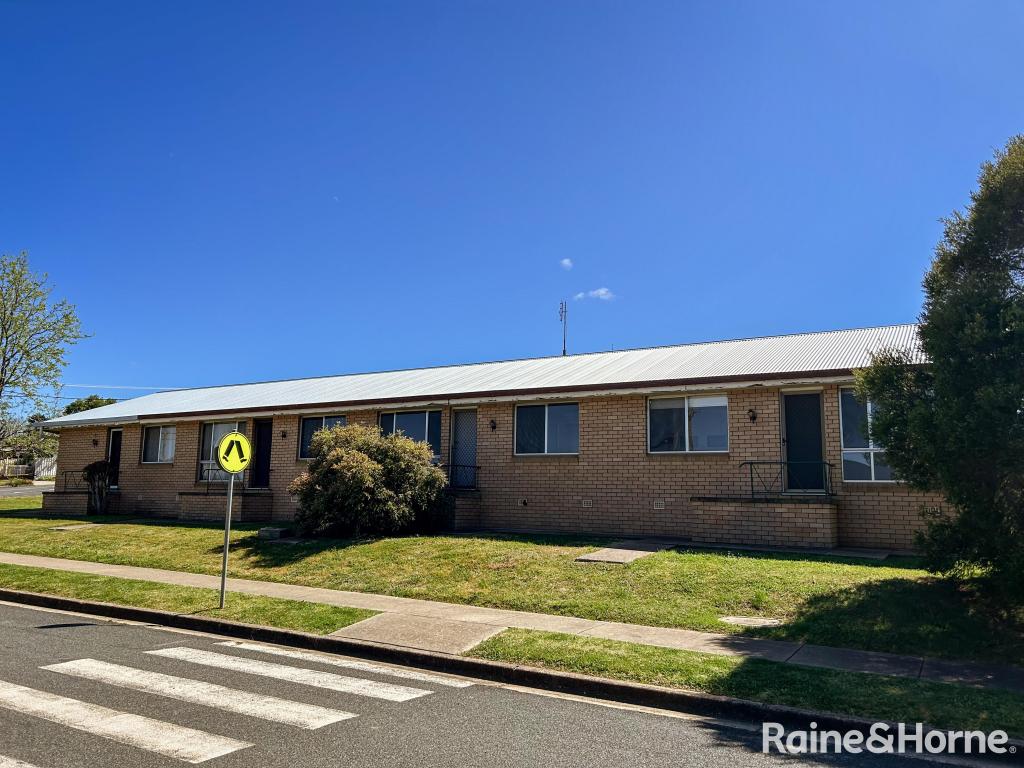 1, 2, 3 & 4/82 East St, Grenfell, NSW 2810