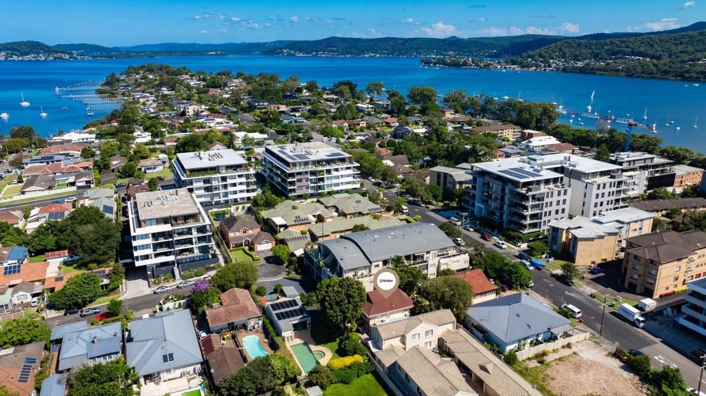 2/191 Albany St, Point Frederick, NSW 2250