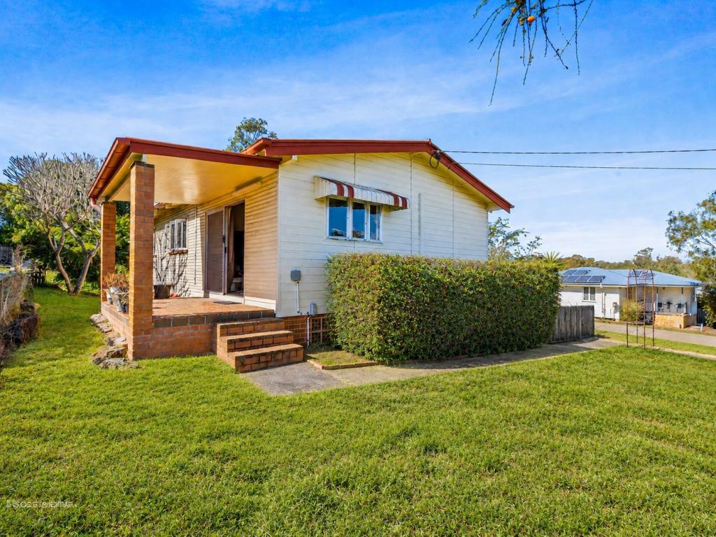 62 Alice St, Silkstone, QLD 4304