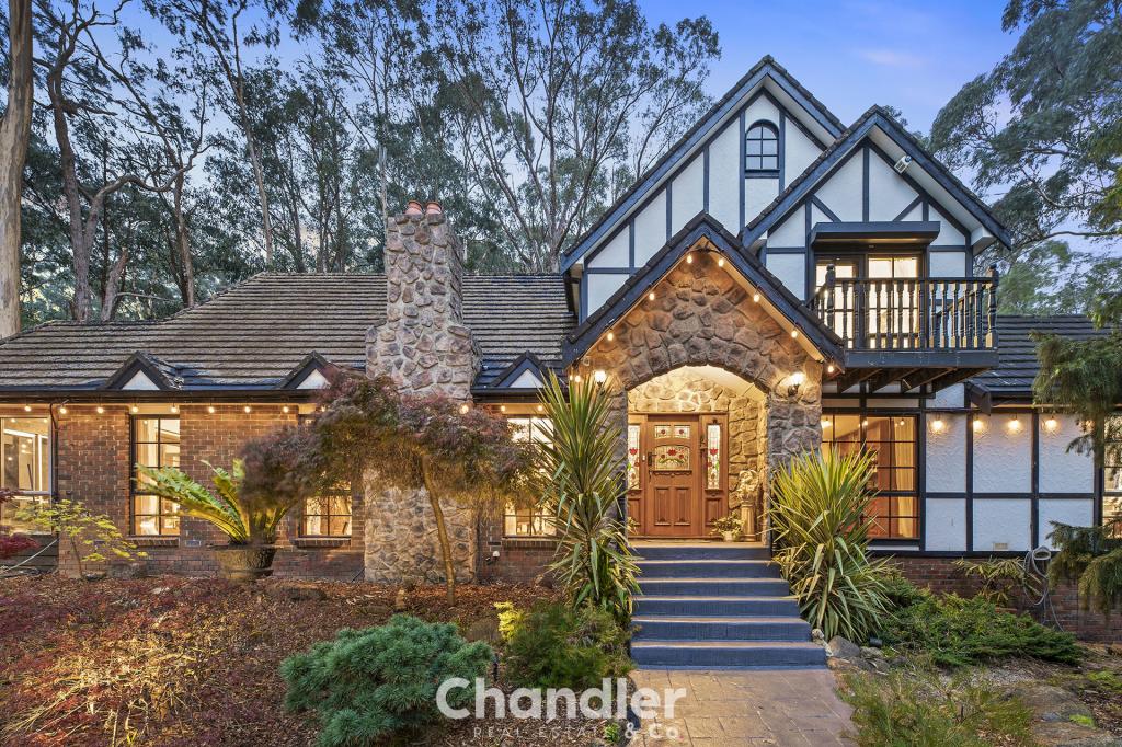 30 Mast Gully Rd, Upwey, VIC 3158