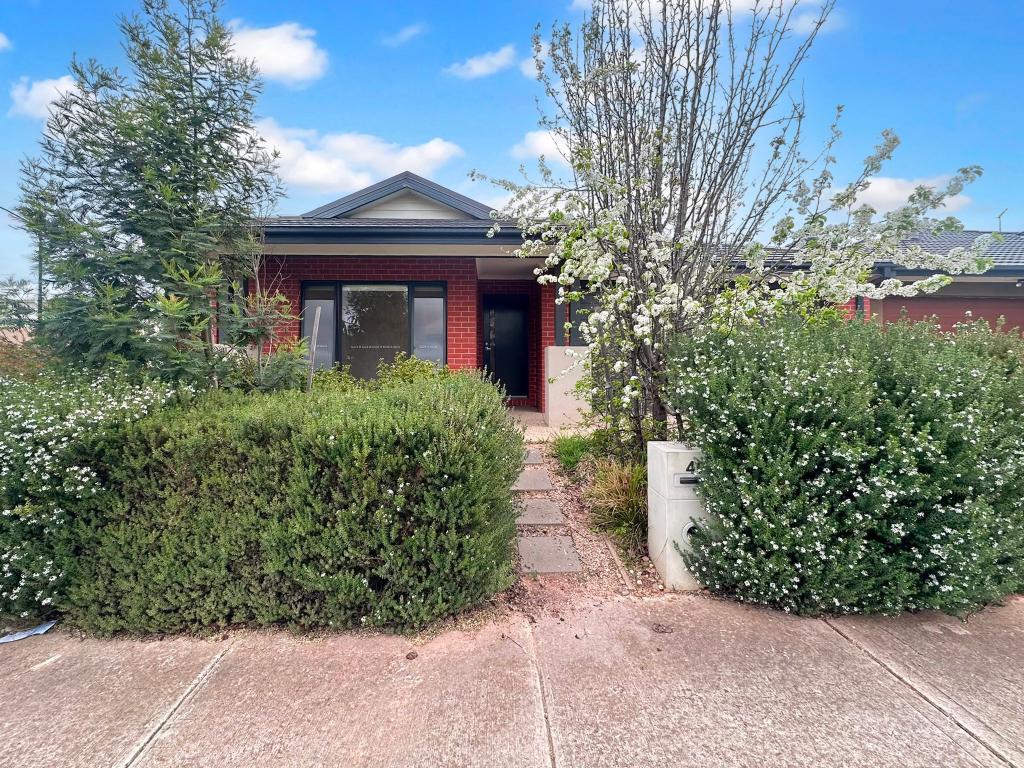 40 Rachel Way, Thornhill Park, VIC 3335