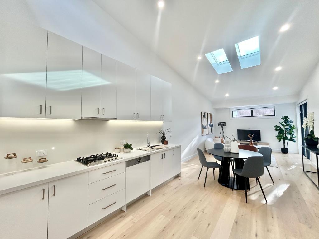 2/85 Blackbutts Rd, Frenchs Forest, NSW 2086