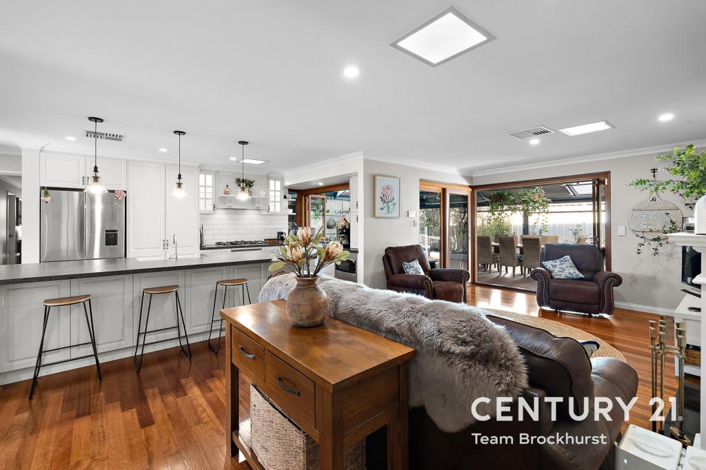 110 Casserly Dr, Leeming, WA 6149
