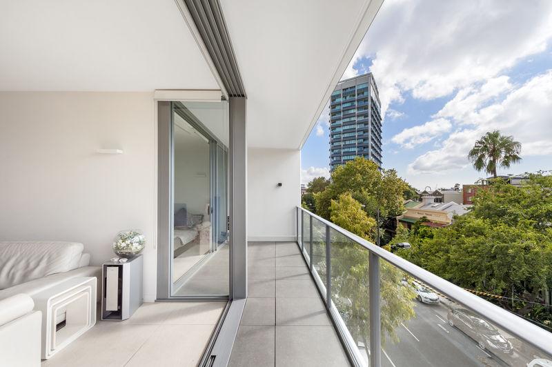 25/68 Sir John Young Cres, Woolloomooloo, NSW 2011