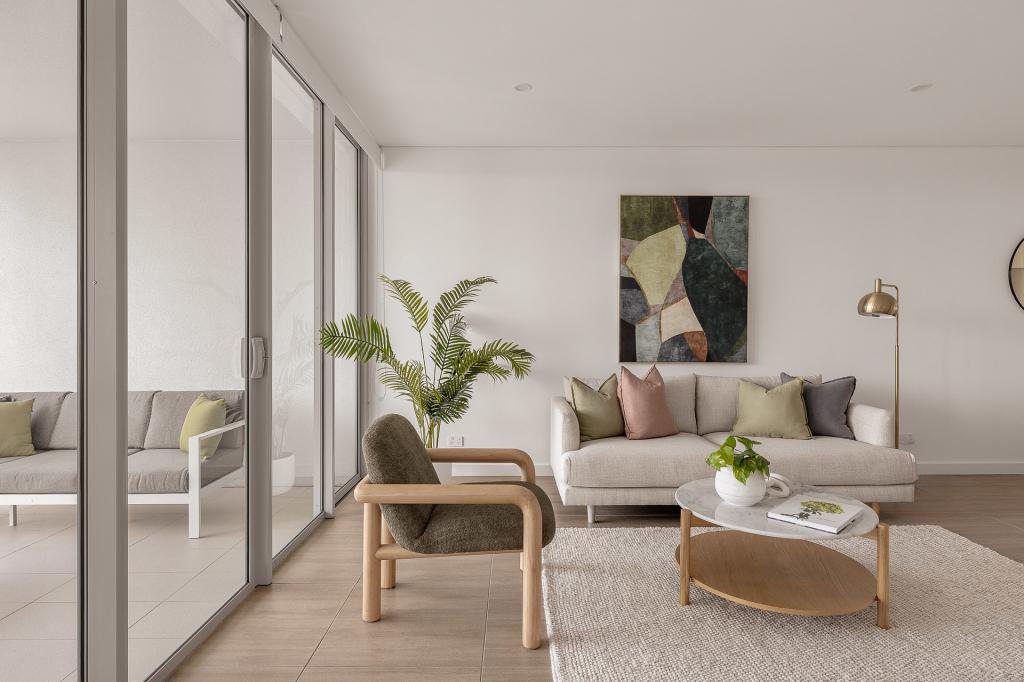B303/5 Grand Ct, Fairy Meadow, NSW 2519