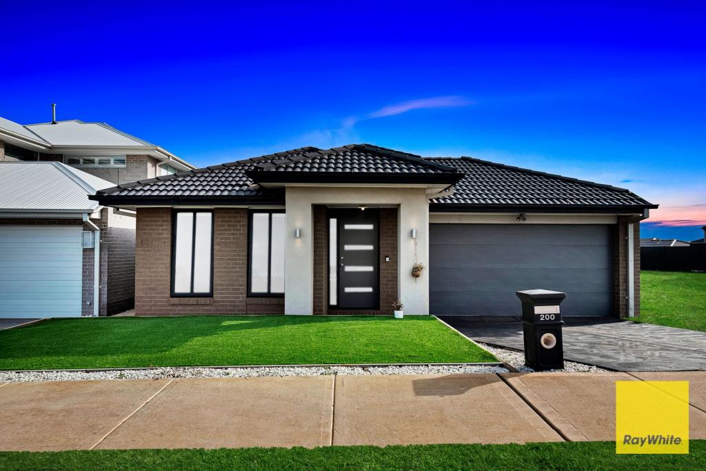 200 Altezze Dr, Truganina, VIC 3029