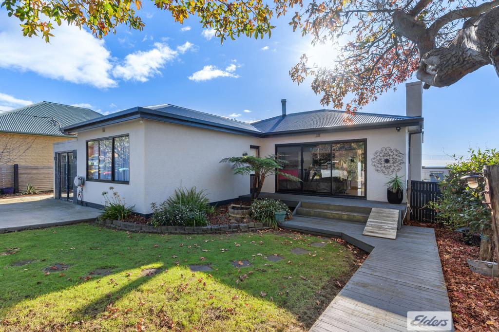 32 Saundridge Rd, Cooee, TAS 7320