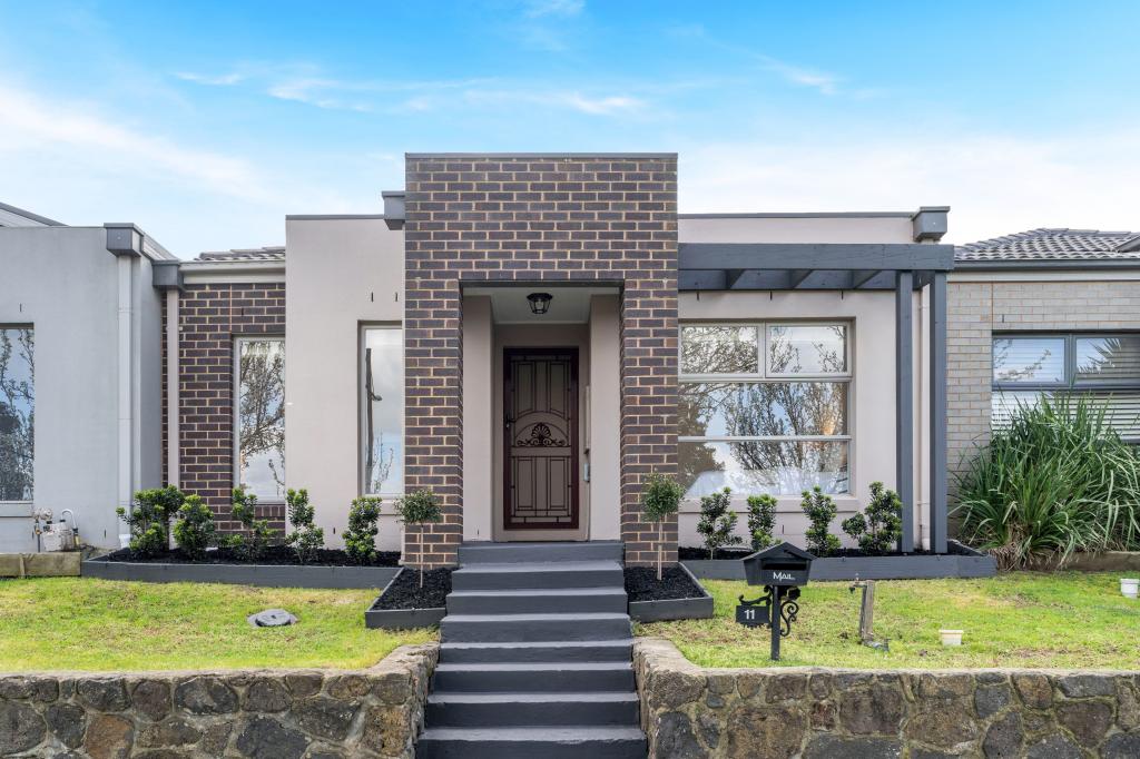 11 YORKSHIRE TCE, CRAIGIEBURN, VIC 3064