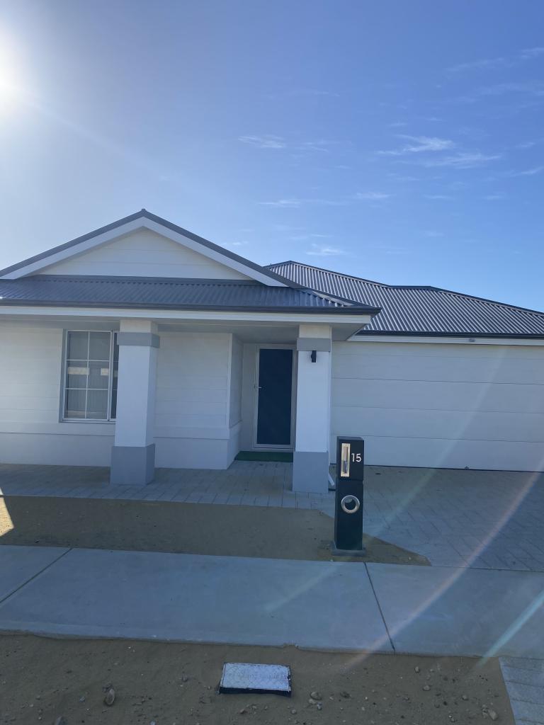 15 Dorper St, Haynes, WA 6112