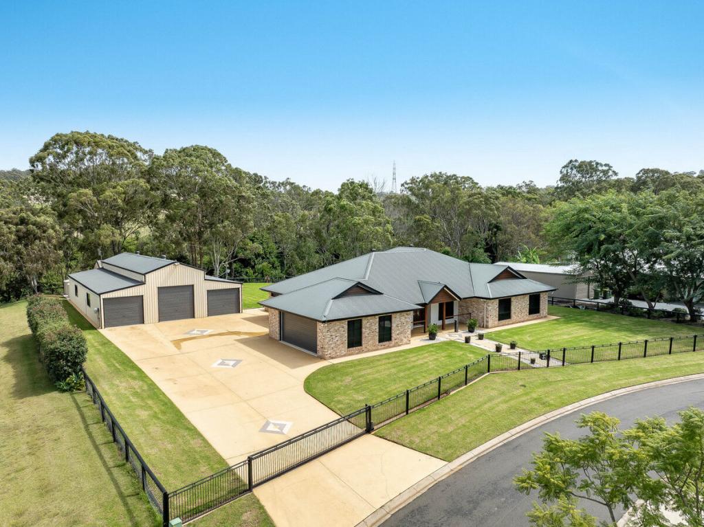 7 Lancaster Ct, Top Camp, QLD 4350