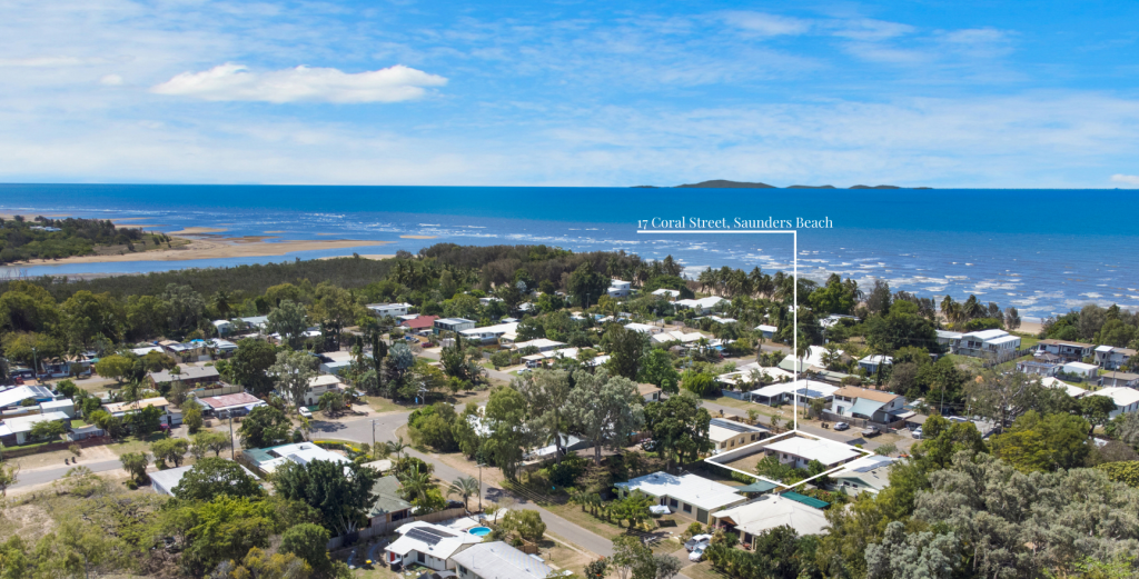 1 & 2/17 Coral St, Saunders Beach, QLD 4818