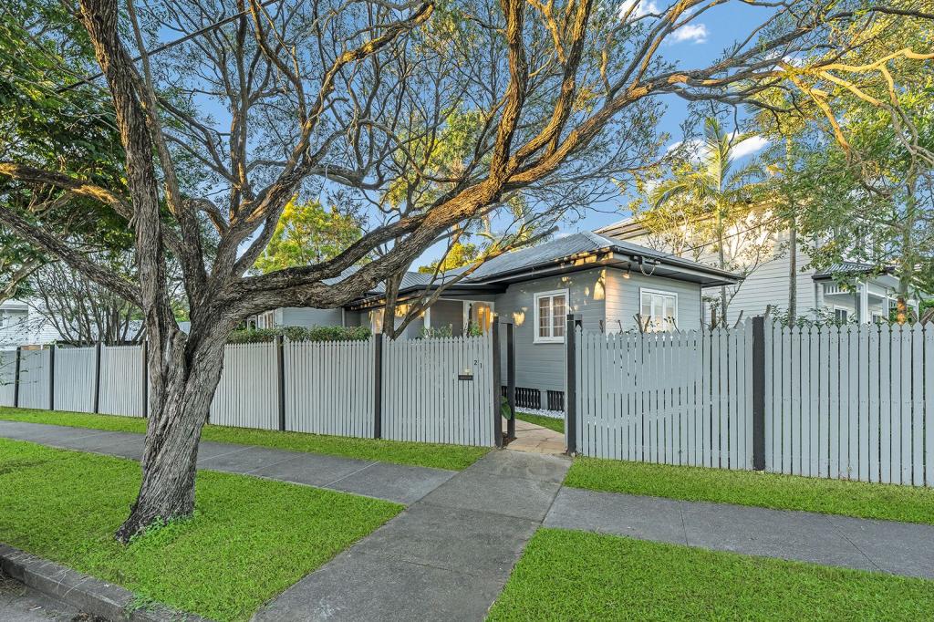 2 Sandon St, Graceville, QLD 4075