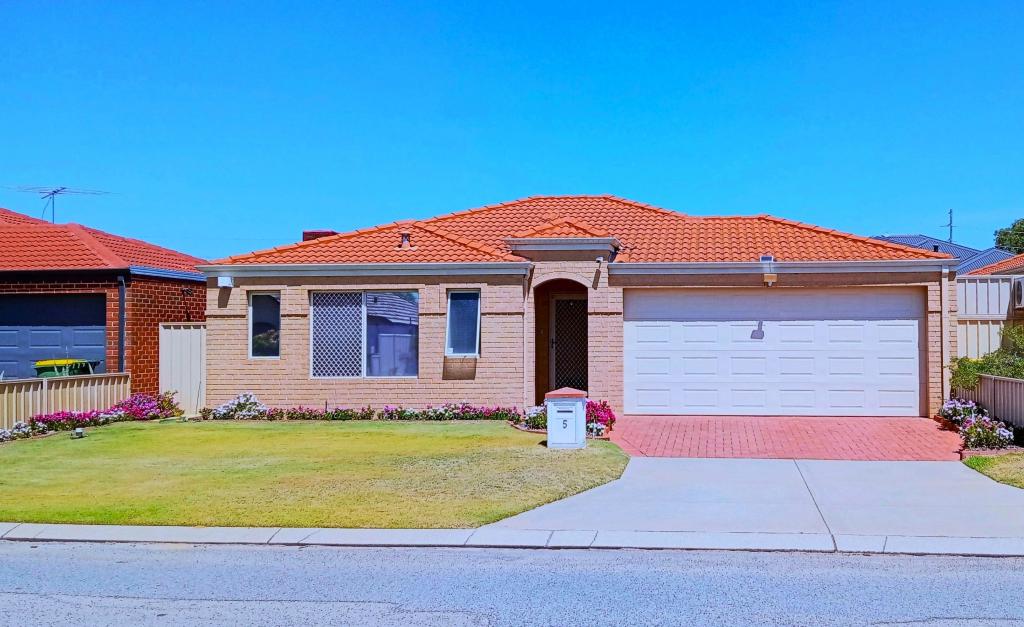 5 Thomas St, East Cannington, WA 6107