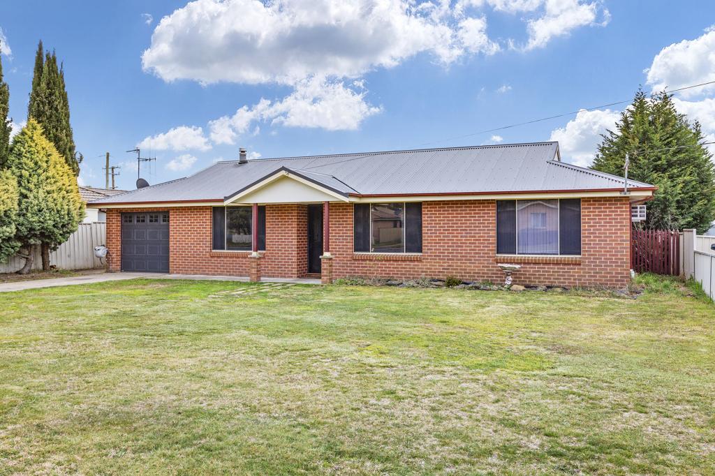 87 Dillon St, Oberon, NSW 2787
