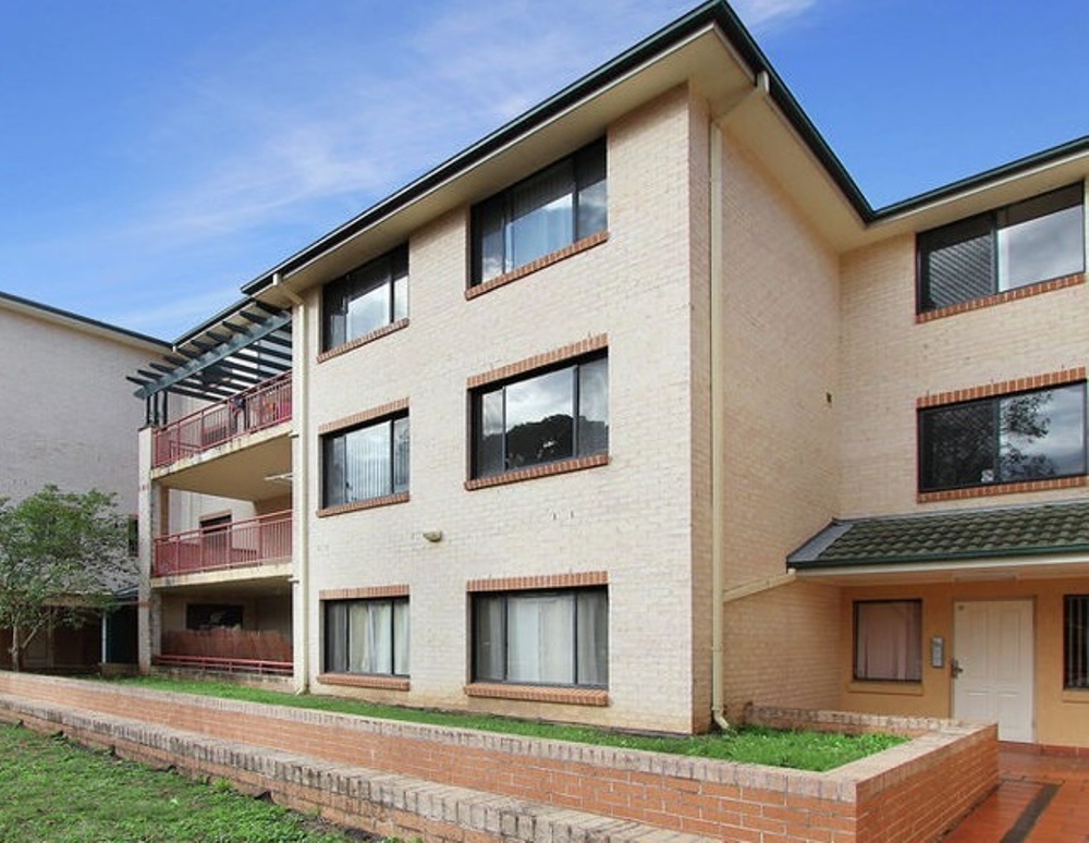 18/2-4 KANE ST, GUILDFORD, NSW 2161