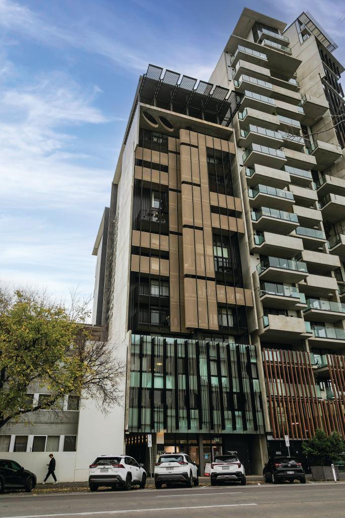 1303/242 Flinders St, Adelaide, SA 5000