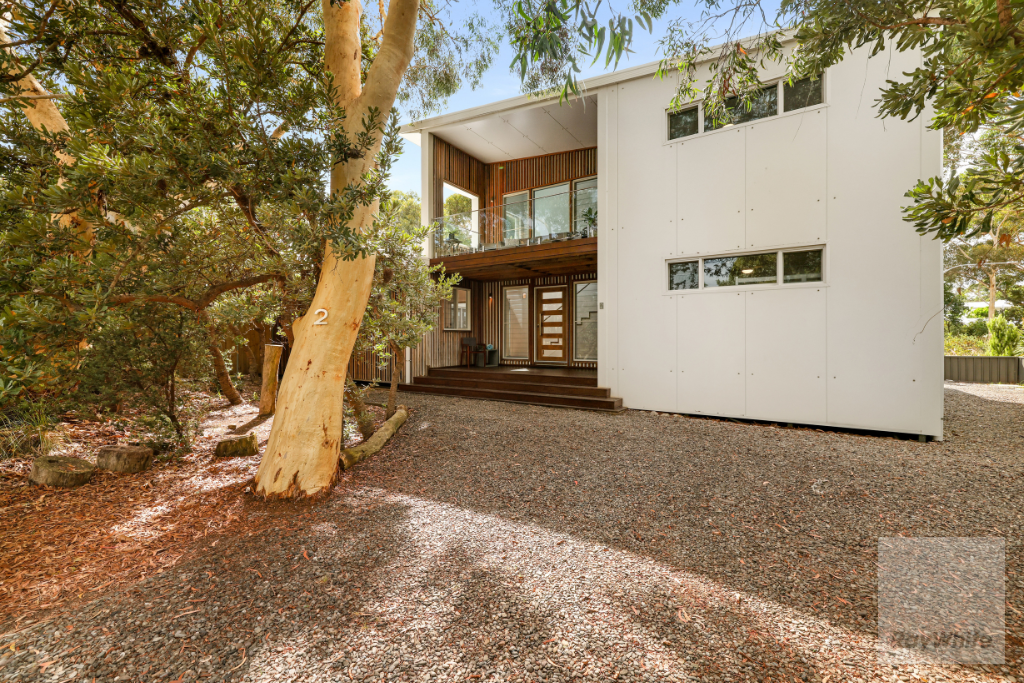 2 Oakwood Cps, Callala Beach, NSW 2540