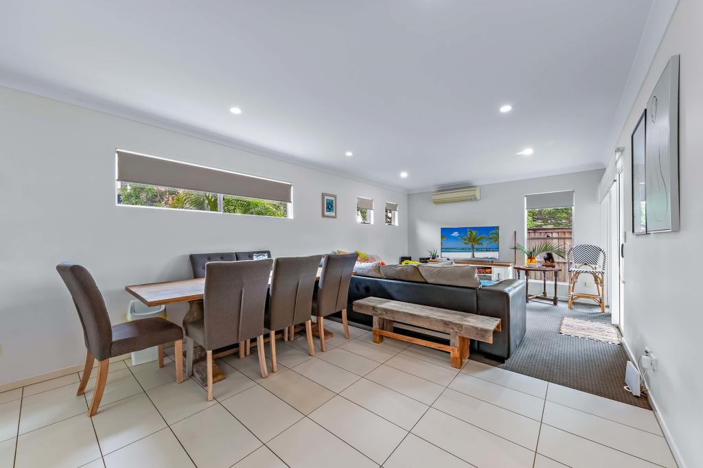 11/65 Manooka Dr, Cannonvale, QLD 4802