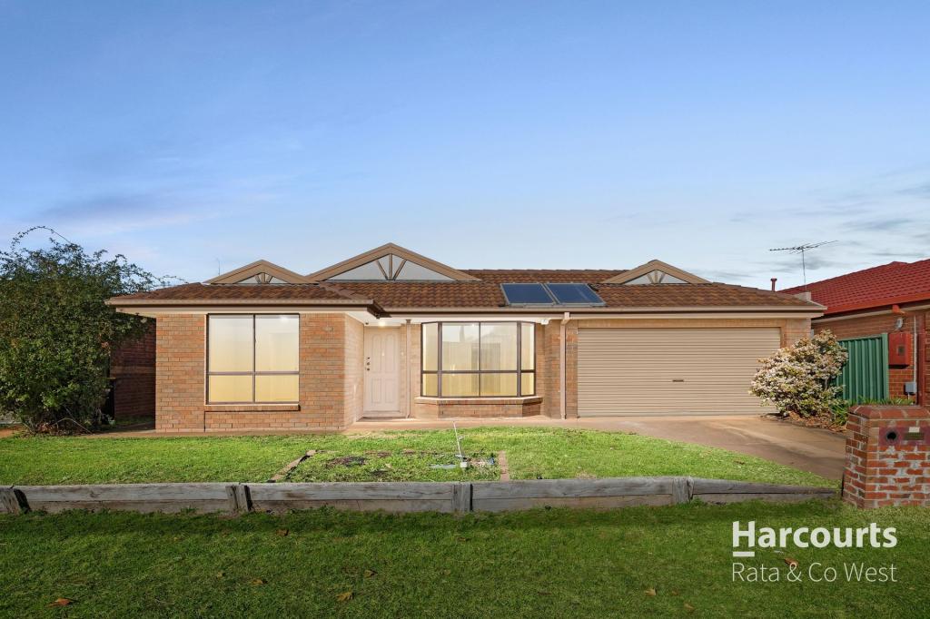 21 Mcquillan Way, Burnside, VIC 3023