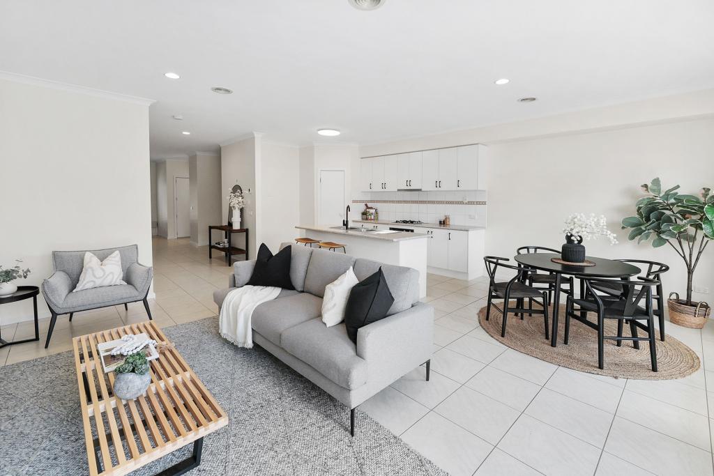 42 Betula Tce, Sunbury, VIC 3429