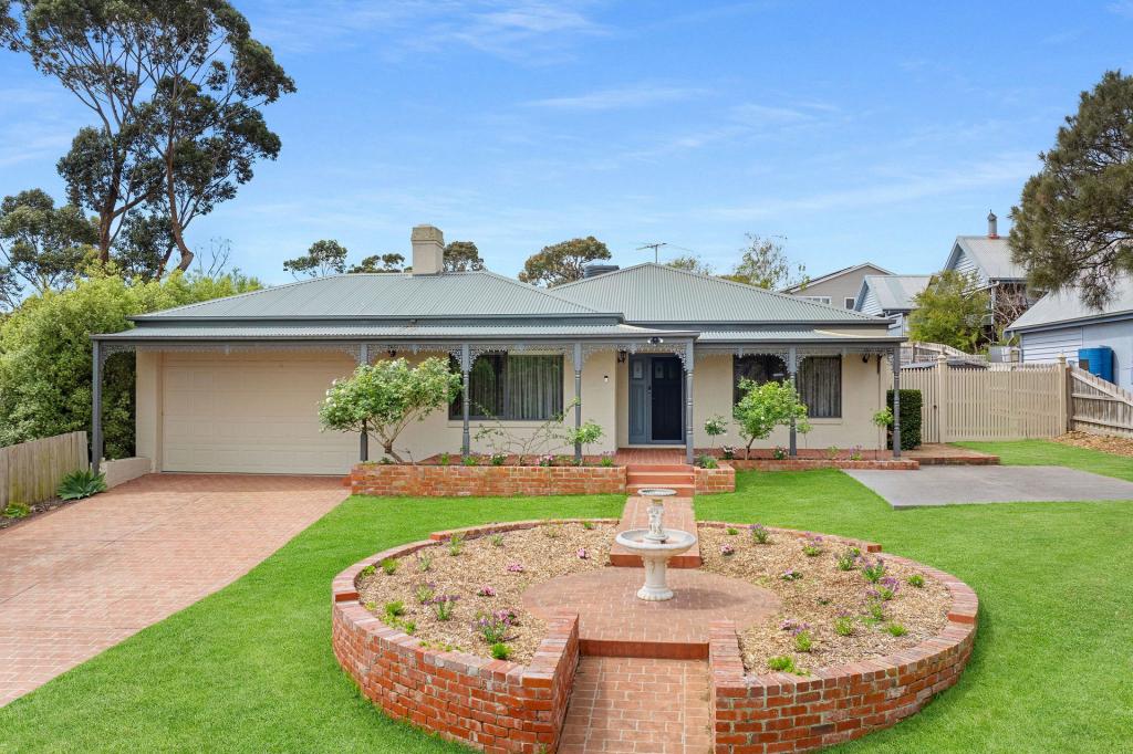 15 Silkhorn Cres, Mount Martha, VIC 3934
