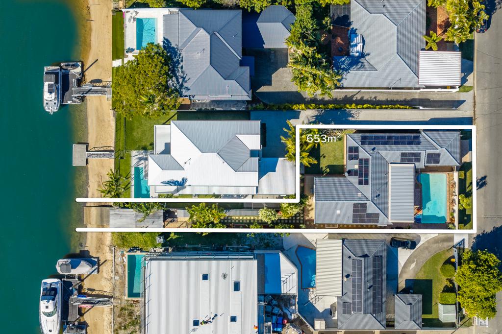 65 Kalimna Dr, Broadbeach Waters, QLD 4218