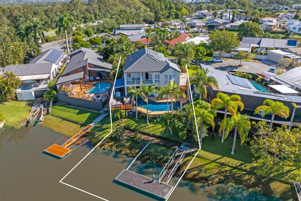 5 Craig Ave, Carrara, QLD 4211