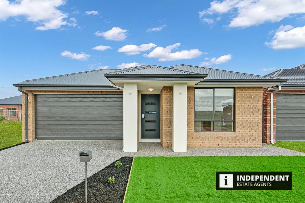 8 Downley Loop, Strathtulloh, VIC 3338