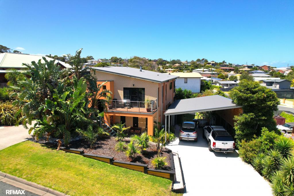 4 Hillcrest Rise, Lakes Entrance, VIC 3909
