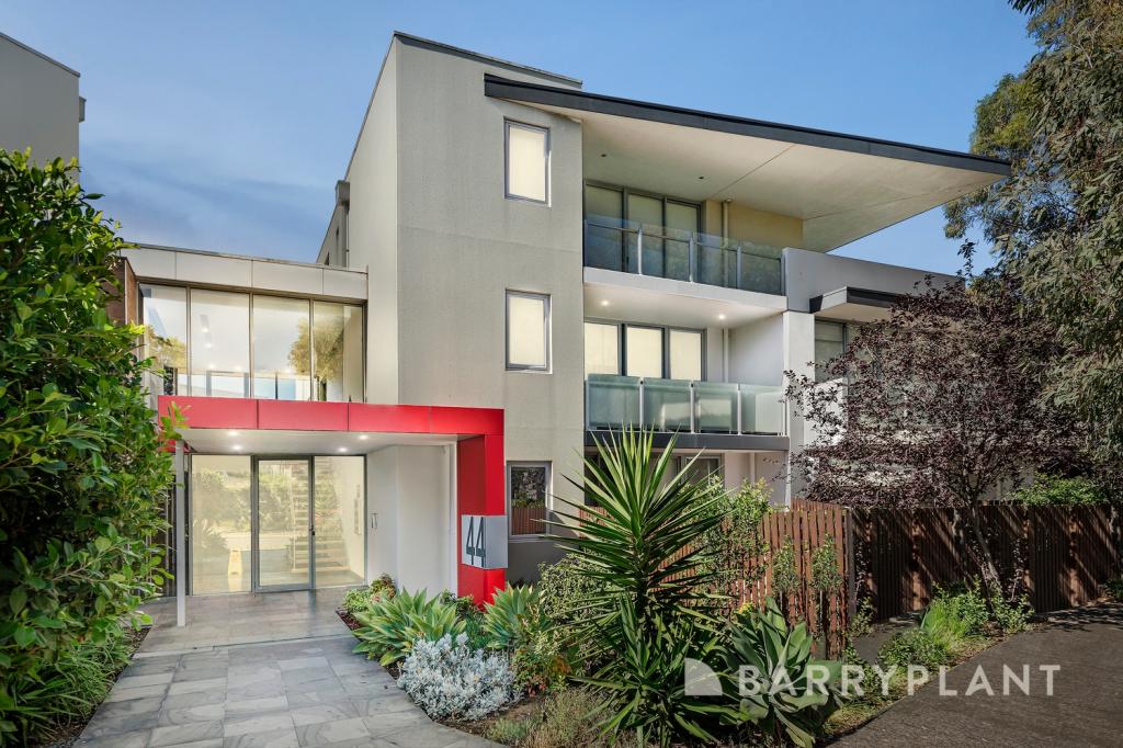 32/44 Eucalyptus Dr, Maidstone, VIC 3012