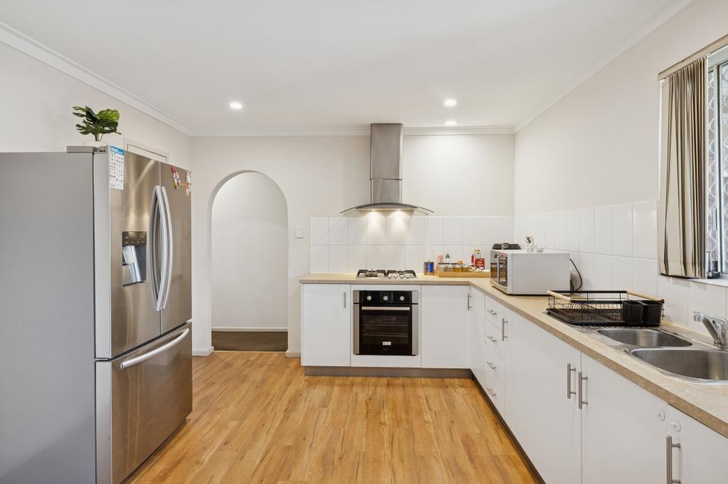 58c Ross St, Cloverdale, WA 6105