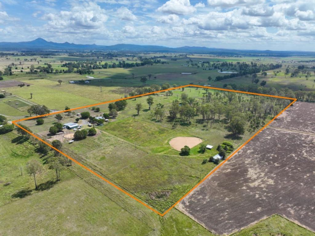 185 Hall Rd, Woodhill, QLD 4285