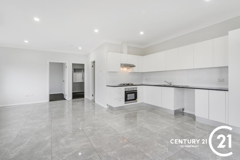 3a Hoyle Pl, Greenfield Park, NSW 2176