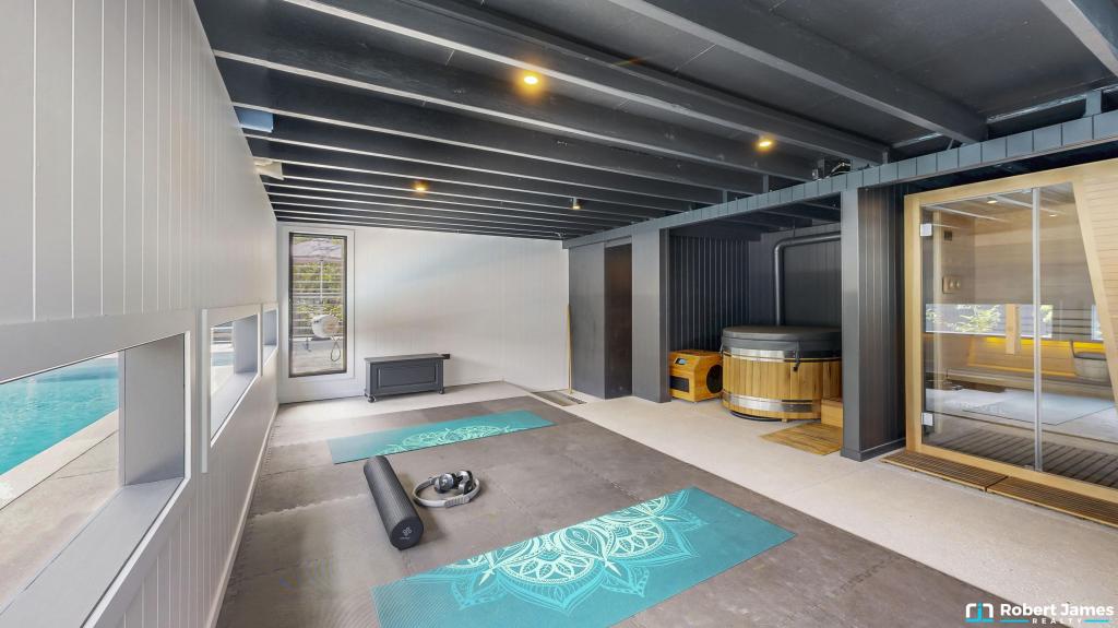 7 Ashford St, Tewantin, QLD 4565