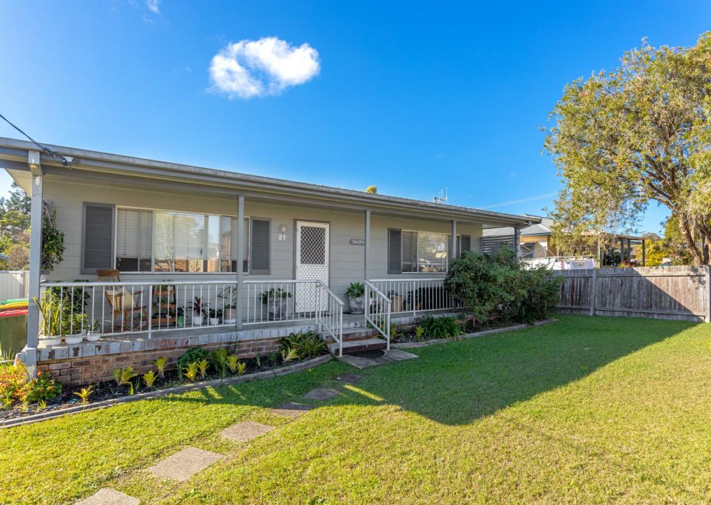 21 Bryan St, Old Bar, NSW 2430