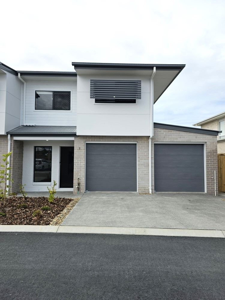 7/31 Sunray Pde, Griffin, QLD 4503 Townhouse for rent OnTheHouse
