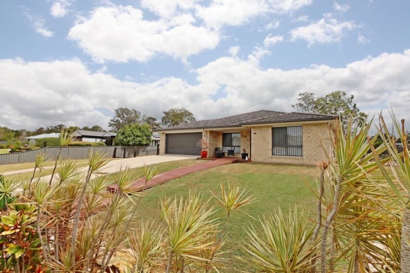 138 Mountaintrack Dr, Wamuran, QLD 4512