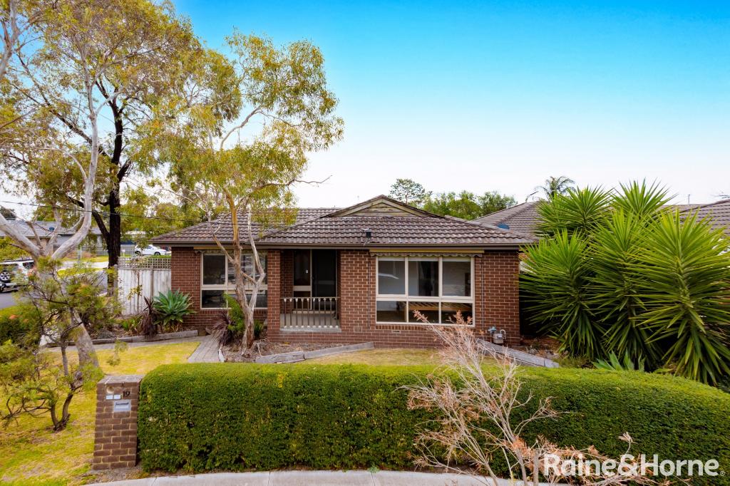 19 Evelyne Ave, Cranbourne, VIC 3977