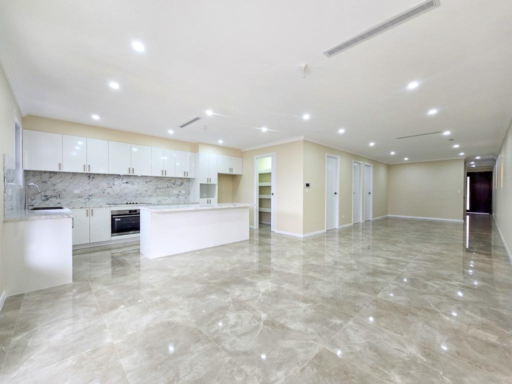 39a Matthews Sq, Ingleburn, NSW 2565