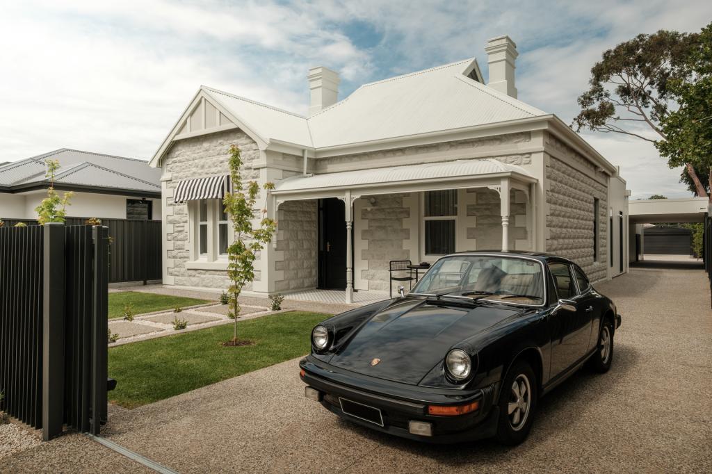 2 Hardys Rd, Torrensville, SA 5031