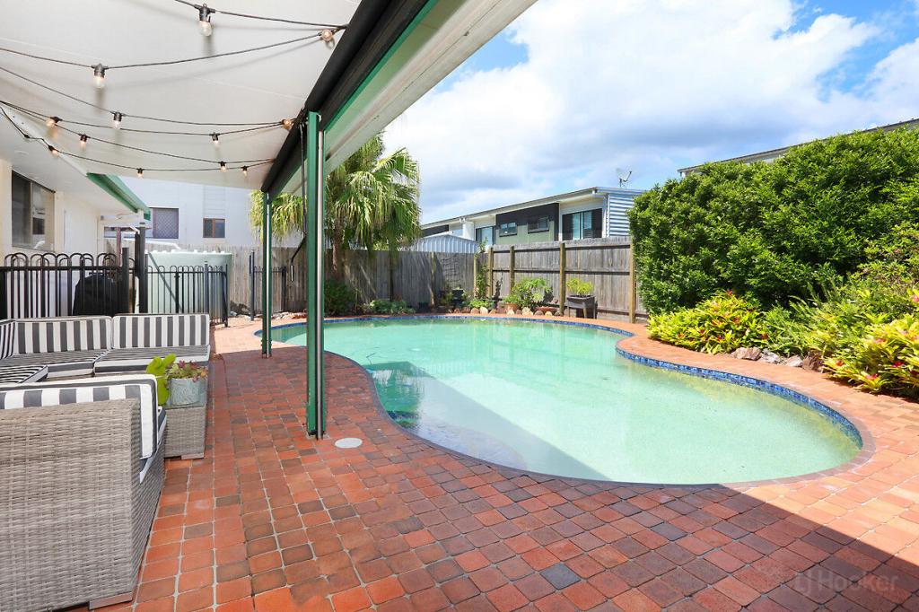 256 Oxley Dr, Coombabah, QLD 4216