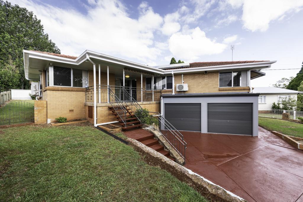 24 Kimmins St, Rangeville, QLD 4350