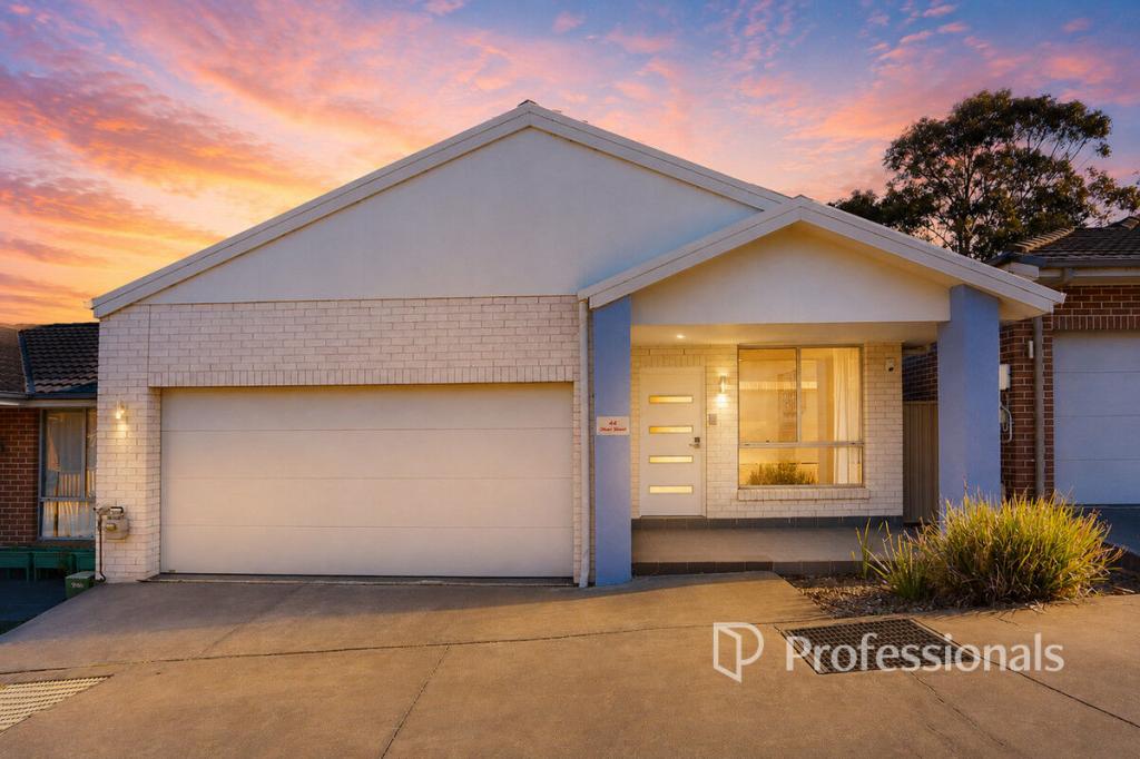 44 Oliver St, Riverstone, NSW 2765