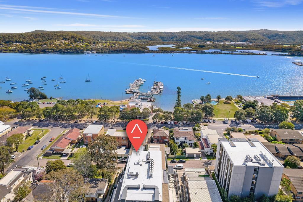 201/7 Lynn Ave, Point Frederick, NSW 2250