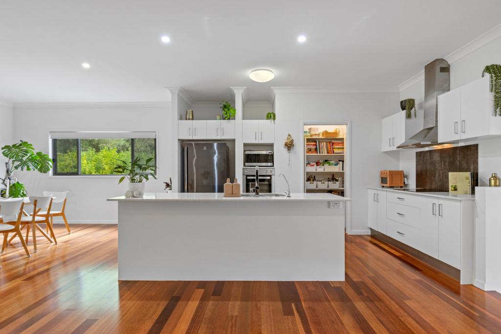 18 Ensor St, Mudgeeraba, QLD 4213