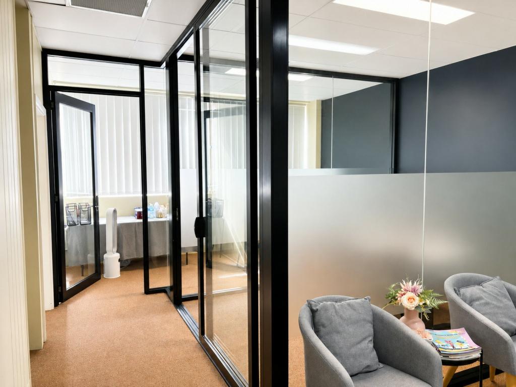 Suite 3/143 Queen St, Campbelltown, NSW 2560
