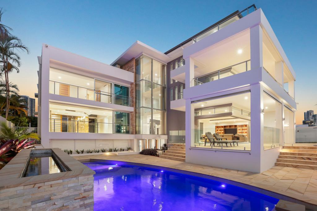 70 Admiralty Dr, Paradise Waters, QLD 4217