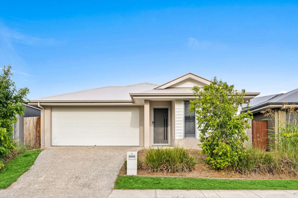 7 Blackberry Way, Ripley, QLD 4306